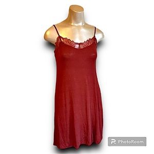 Gilligan & O’Malley Night Gown